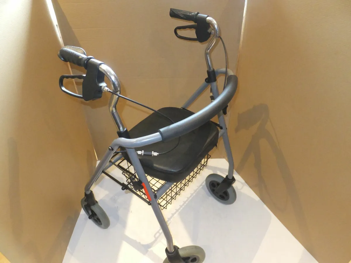 Mobility Rollator Walker + storage, brakes - Image 3