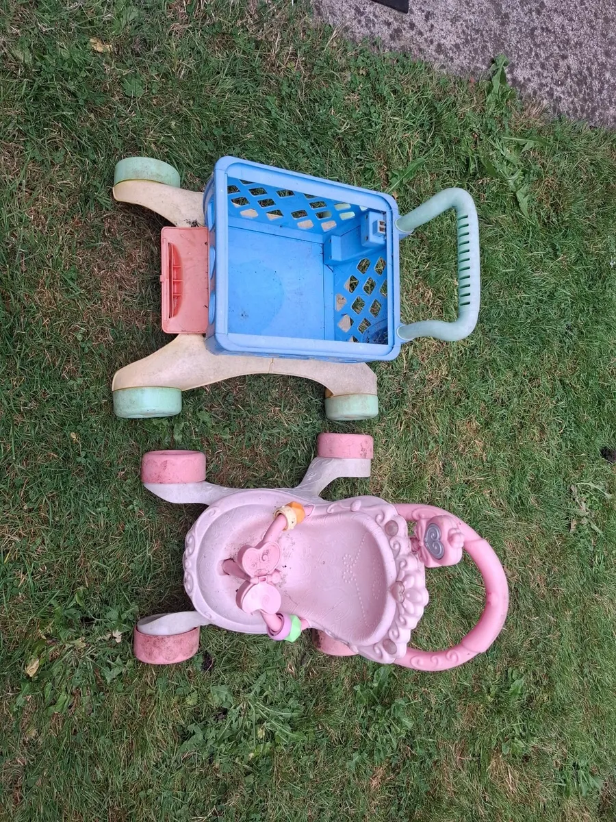 Kids slide and push cart - Image 4