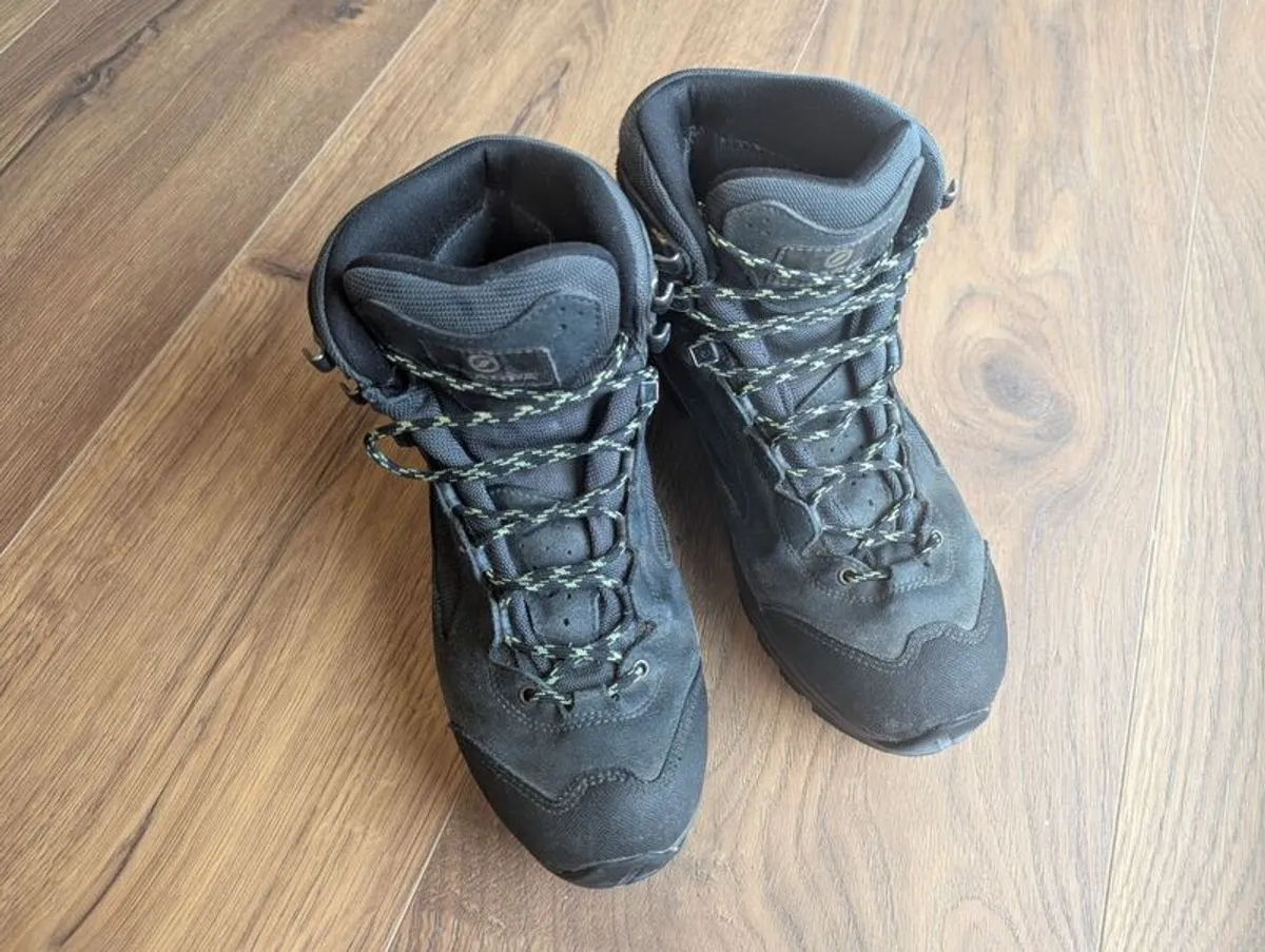 Scarpa peak lady GTX goretex trekking boots - Image 1