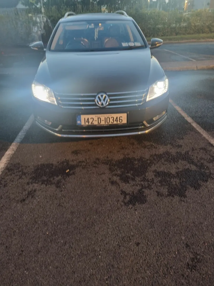 Volkswagen Passat 2014 - Image 4