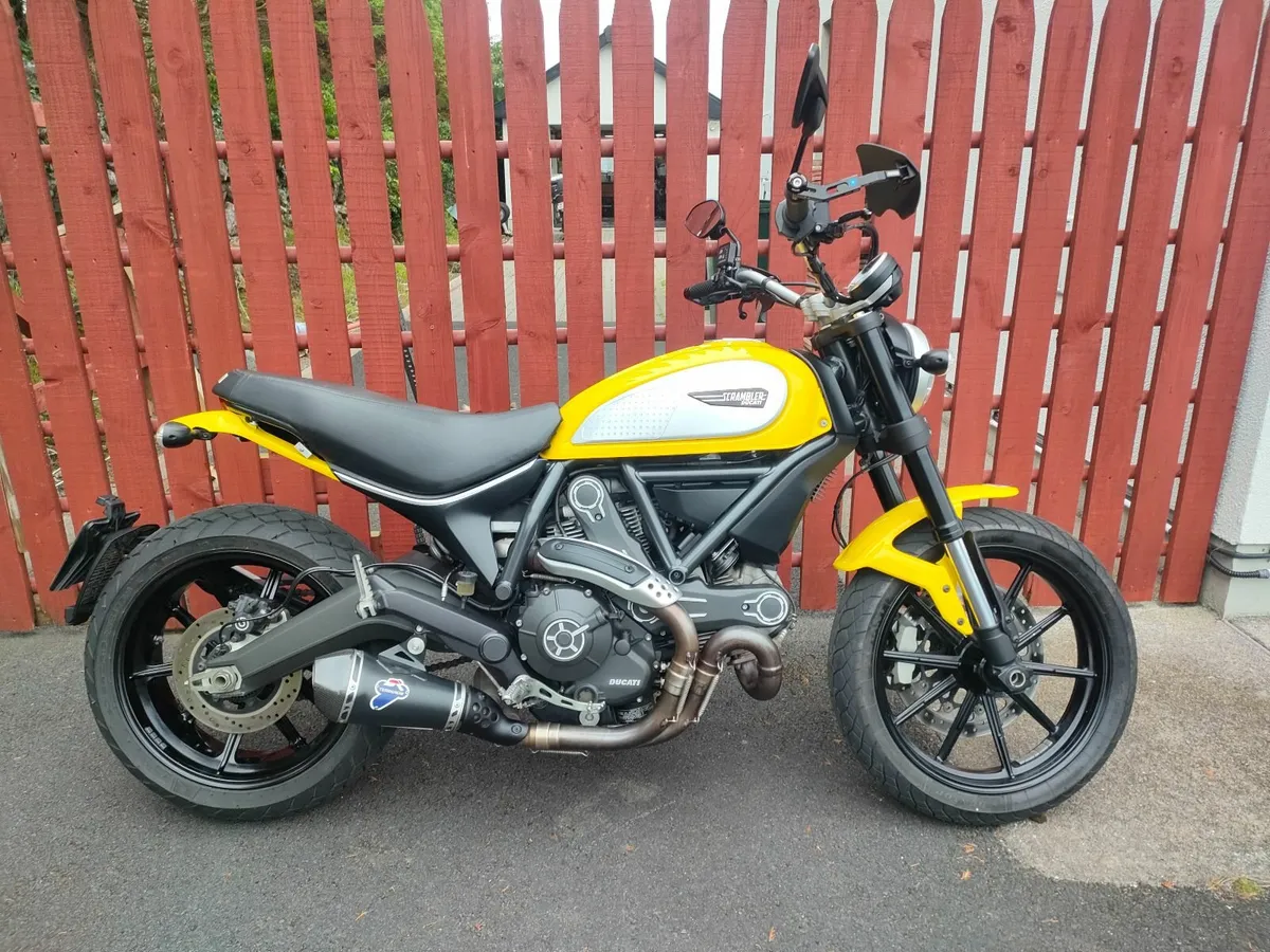 DUCATI Scrambler Icon 2015 - Image 1