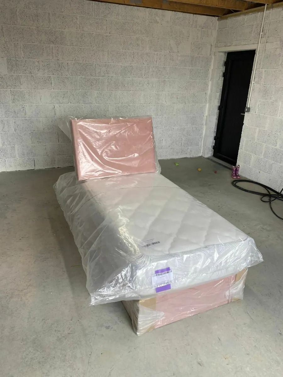 Single Bed - Image 2