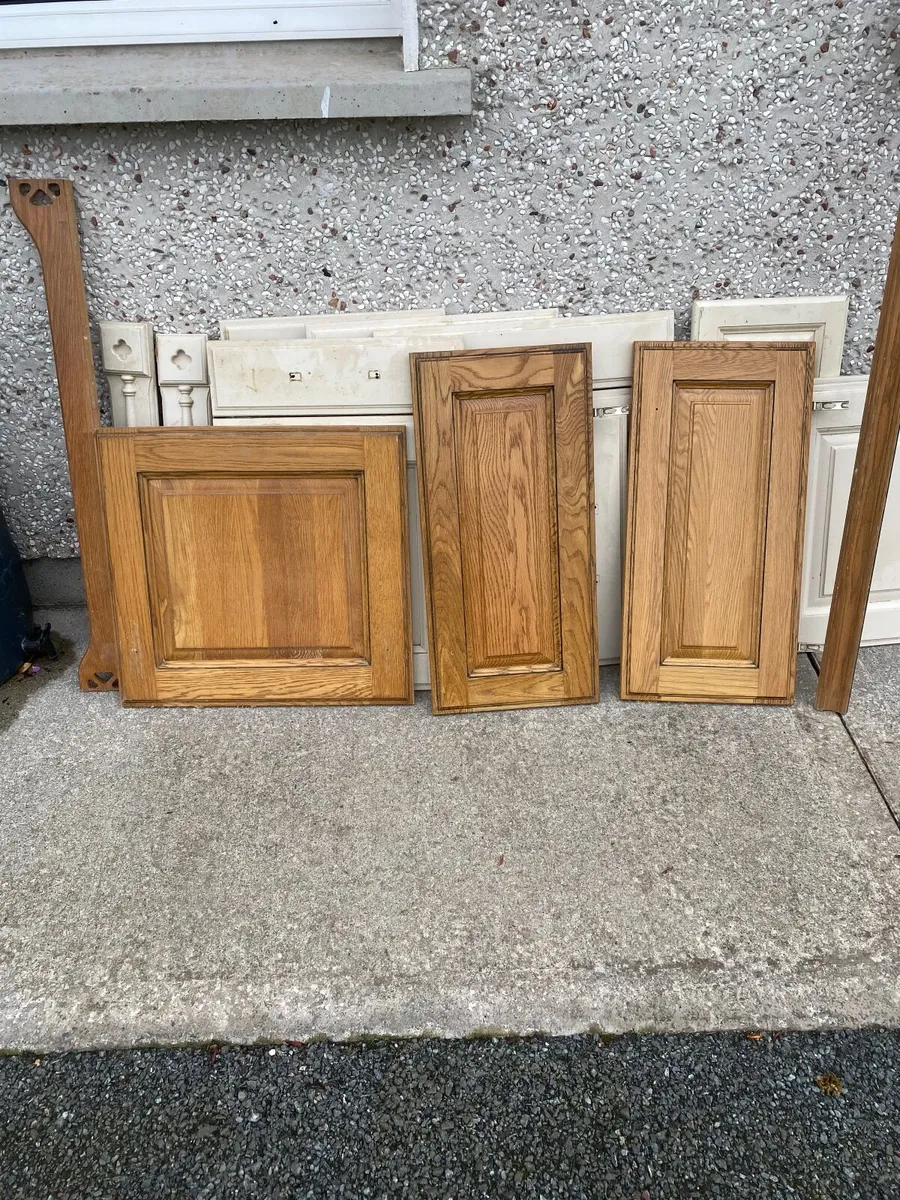 Kitchen doors and headboard - Image 3