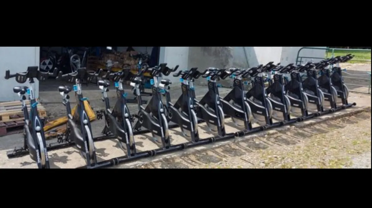 TOP BRAND PRECOR SPIN BIKE & MONITOR - Image 2