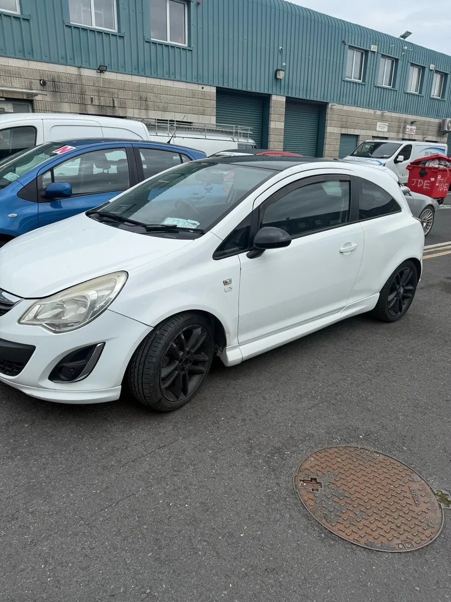 Car - Image 3