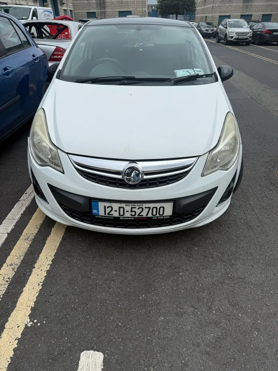 Car - Image 4