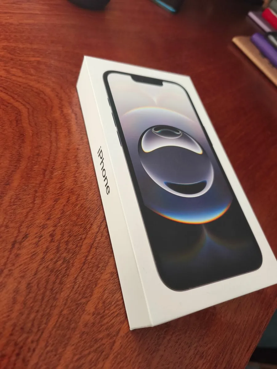 IPhone 16e New Unopenned - Image 3