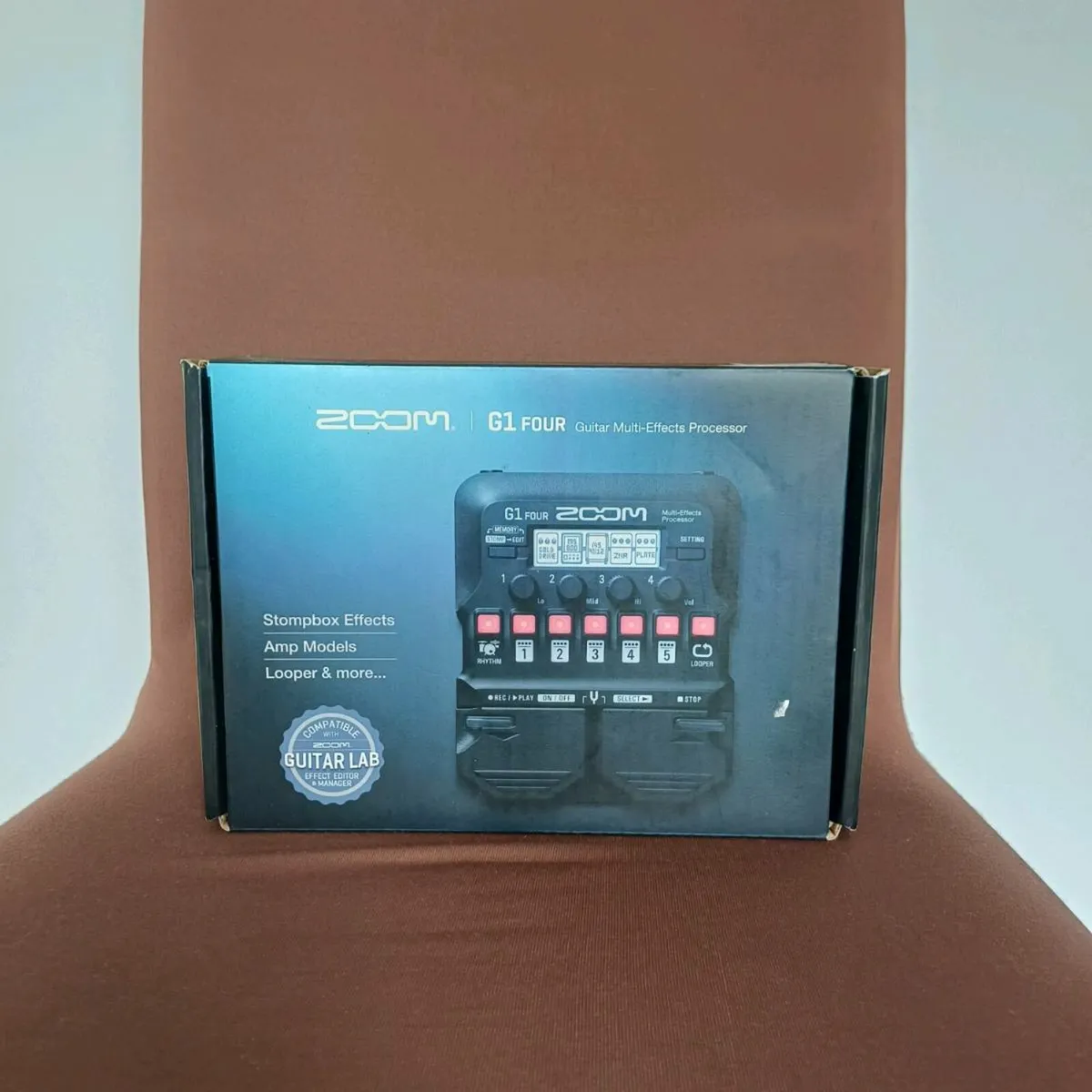 Zoom G1 FOUR Guitar Multi-Effects Processor - Image 1