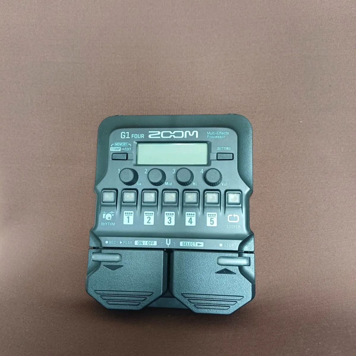 Zoom G1 FOUR Guitar Multi-Effects Processor - Image 4