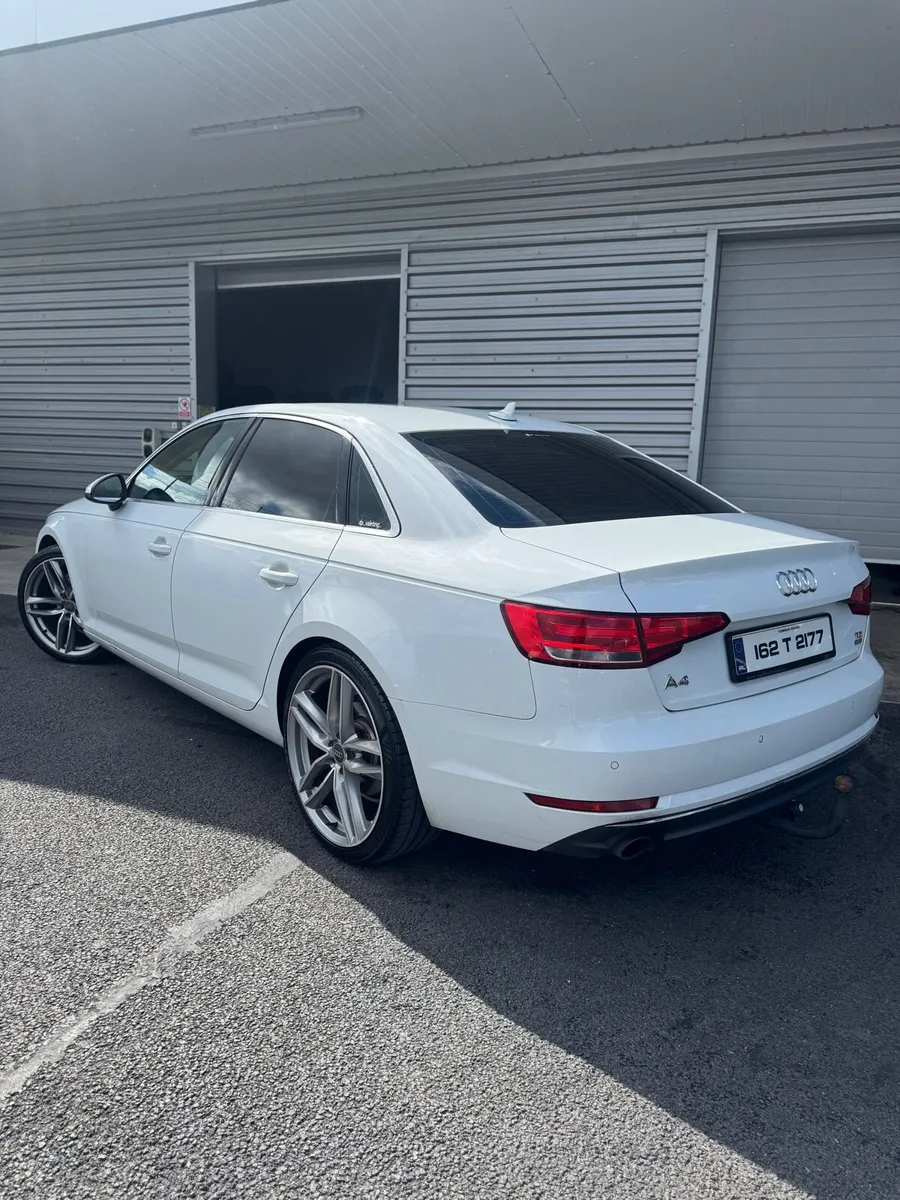 Audi a4 Automatic - Image 3