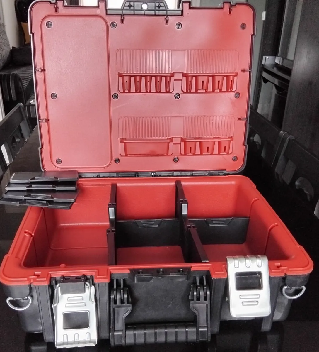 Keter Toolbox - Image 2