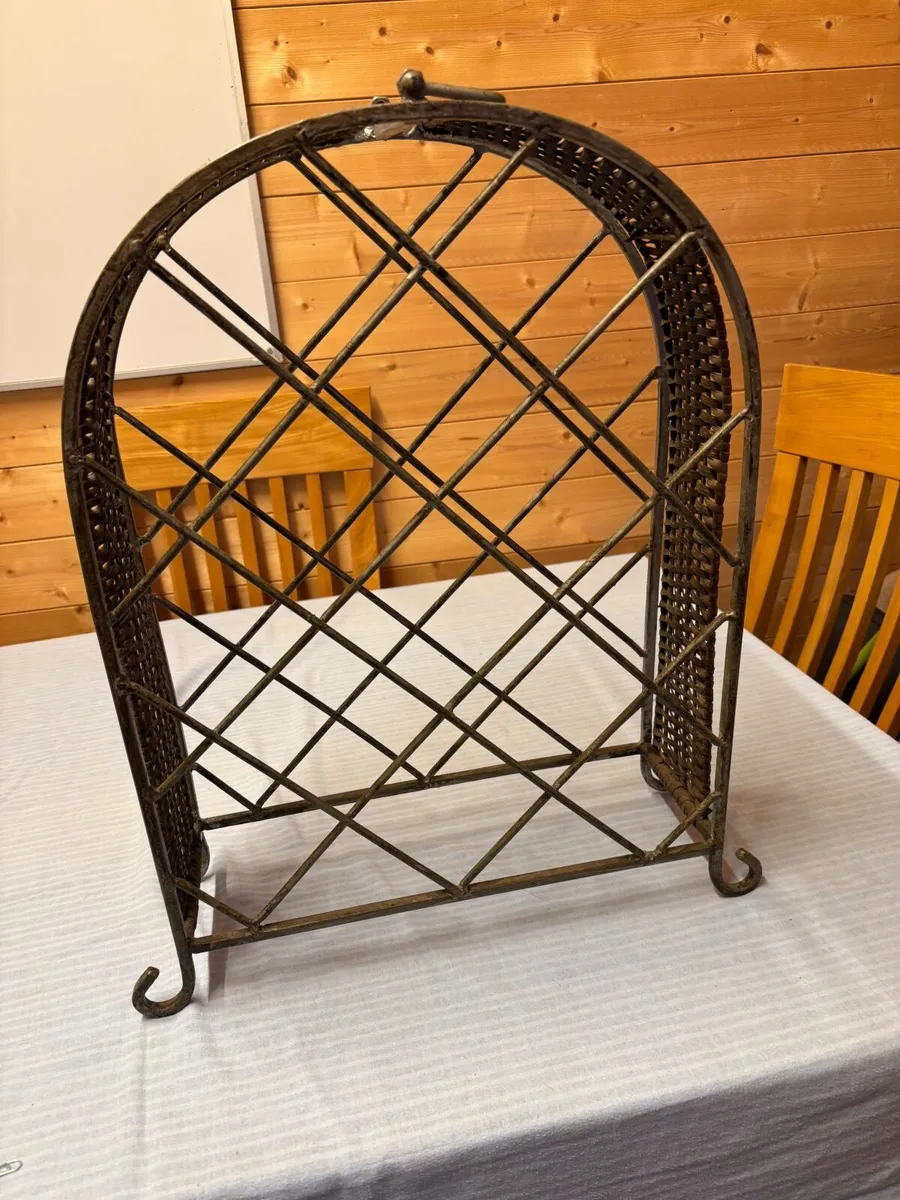 Wine rack - Image 1