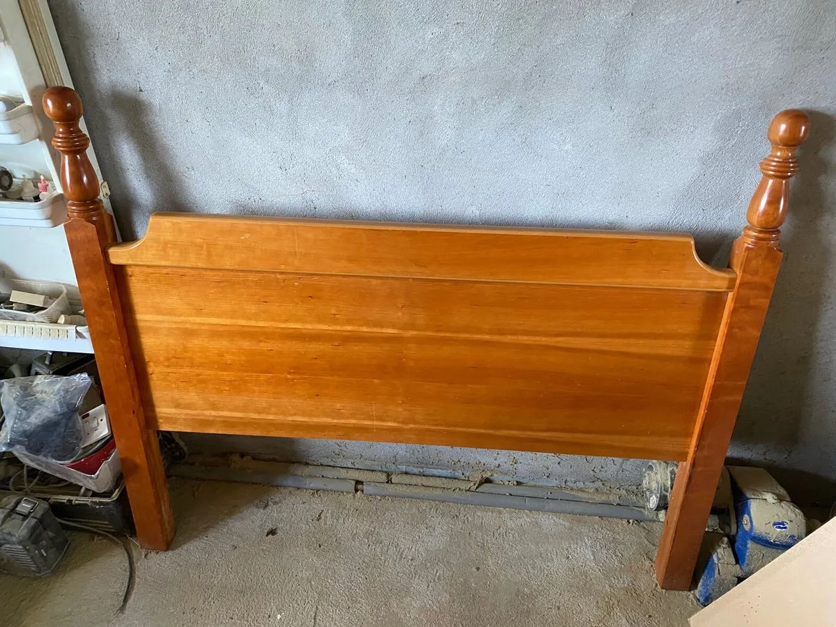 Kitchen doors and headboard - Image 4