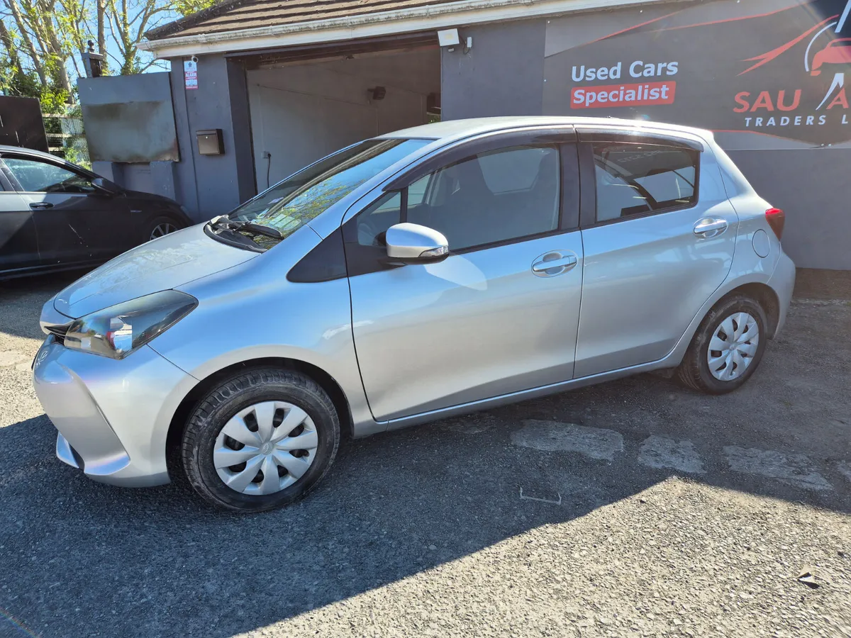 Toyota Vitz 2015 1.0L AUTOMATIC - Image 3