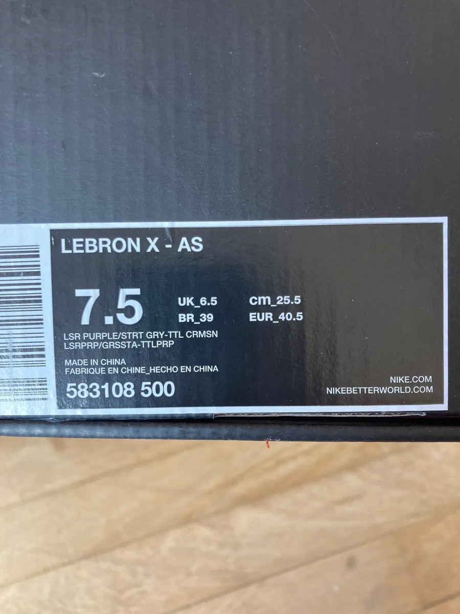 Nike Le Bron 10 Basketball Boots - Image 3