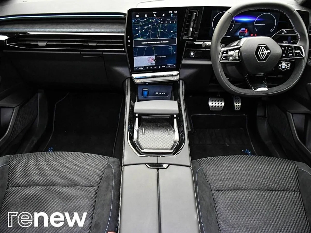 Renault Austral E-tech Hybrid 200 Techno Esprit A - Image 2