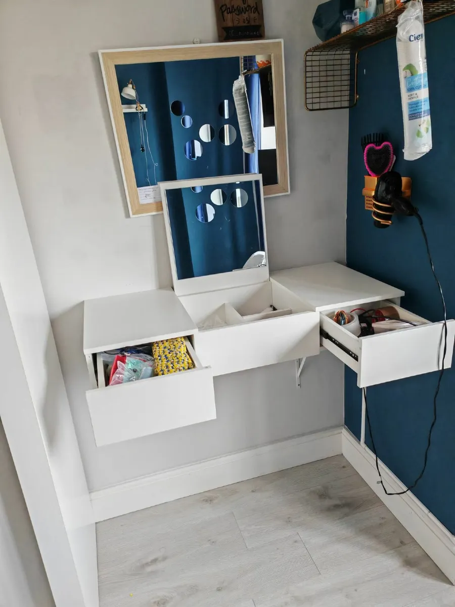 Wall Mounted Dressing Make up table with storage - Image 2