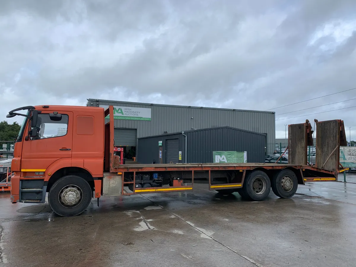 BID ONLINE NOW - 2011 MERCEDES AXOR 6X2 PLANT TRUC - Image 2