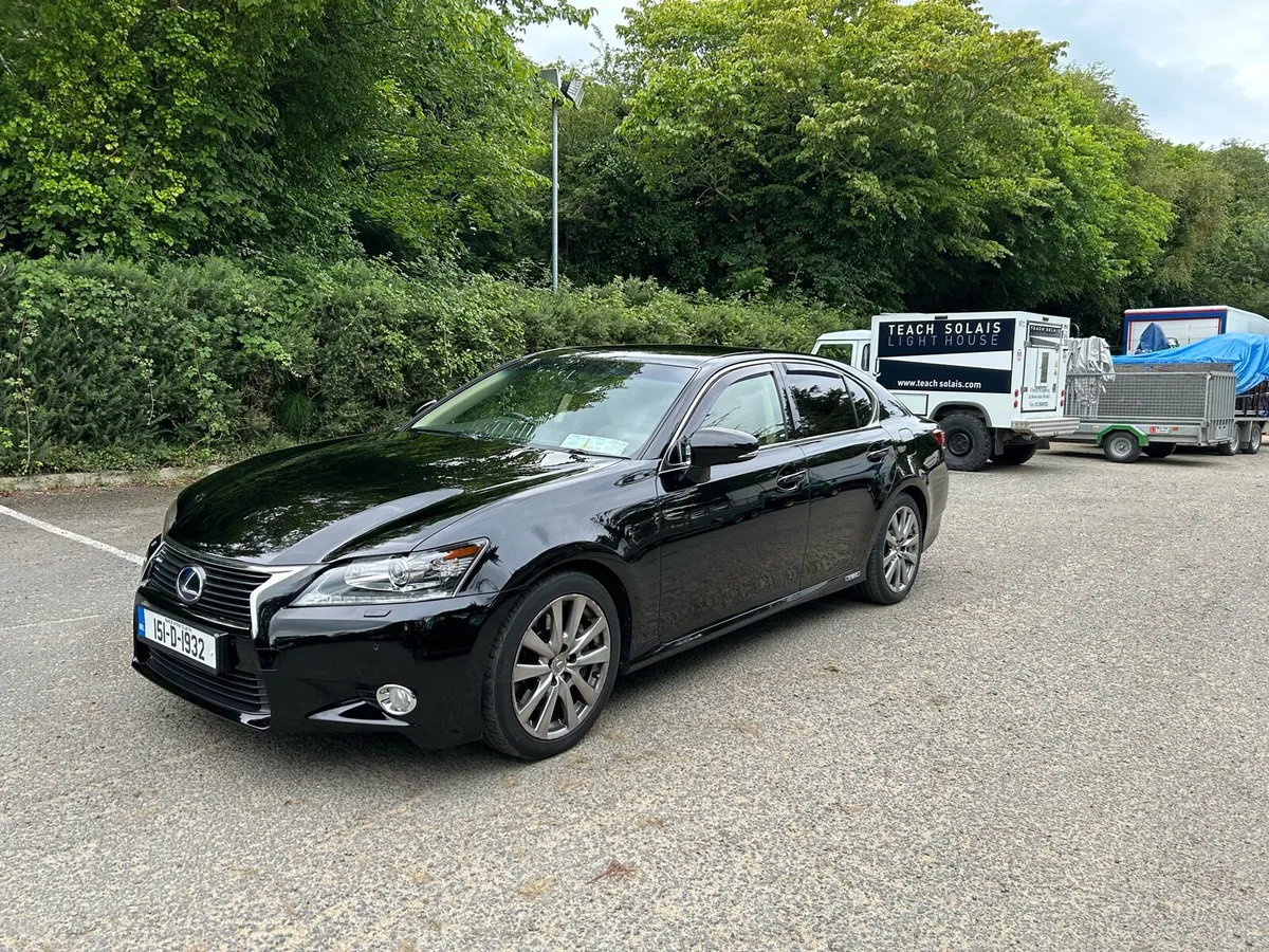 LEXUS GS300h - Image 1