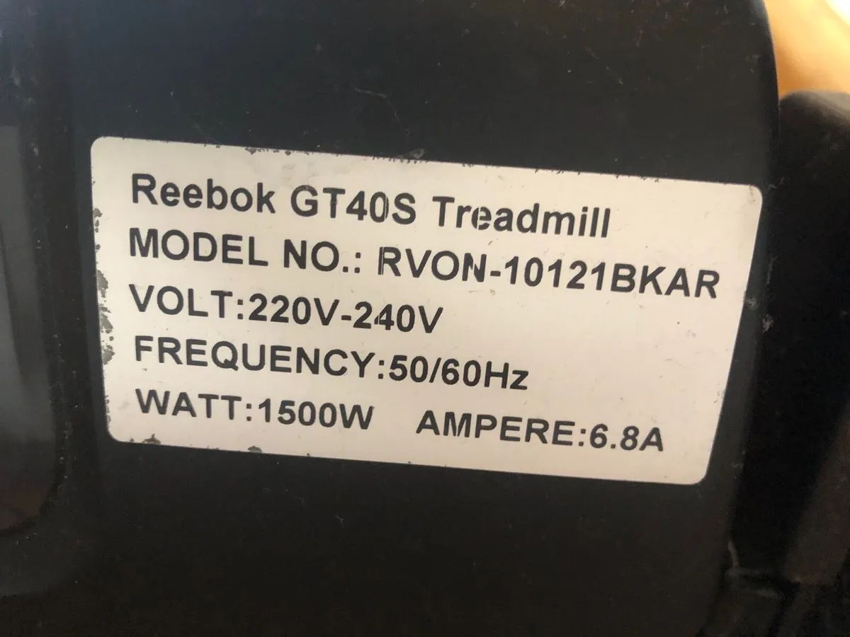 Reekbok One gt40s treadmill - Image 4
