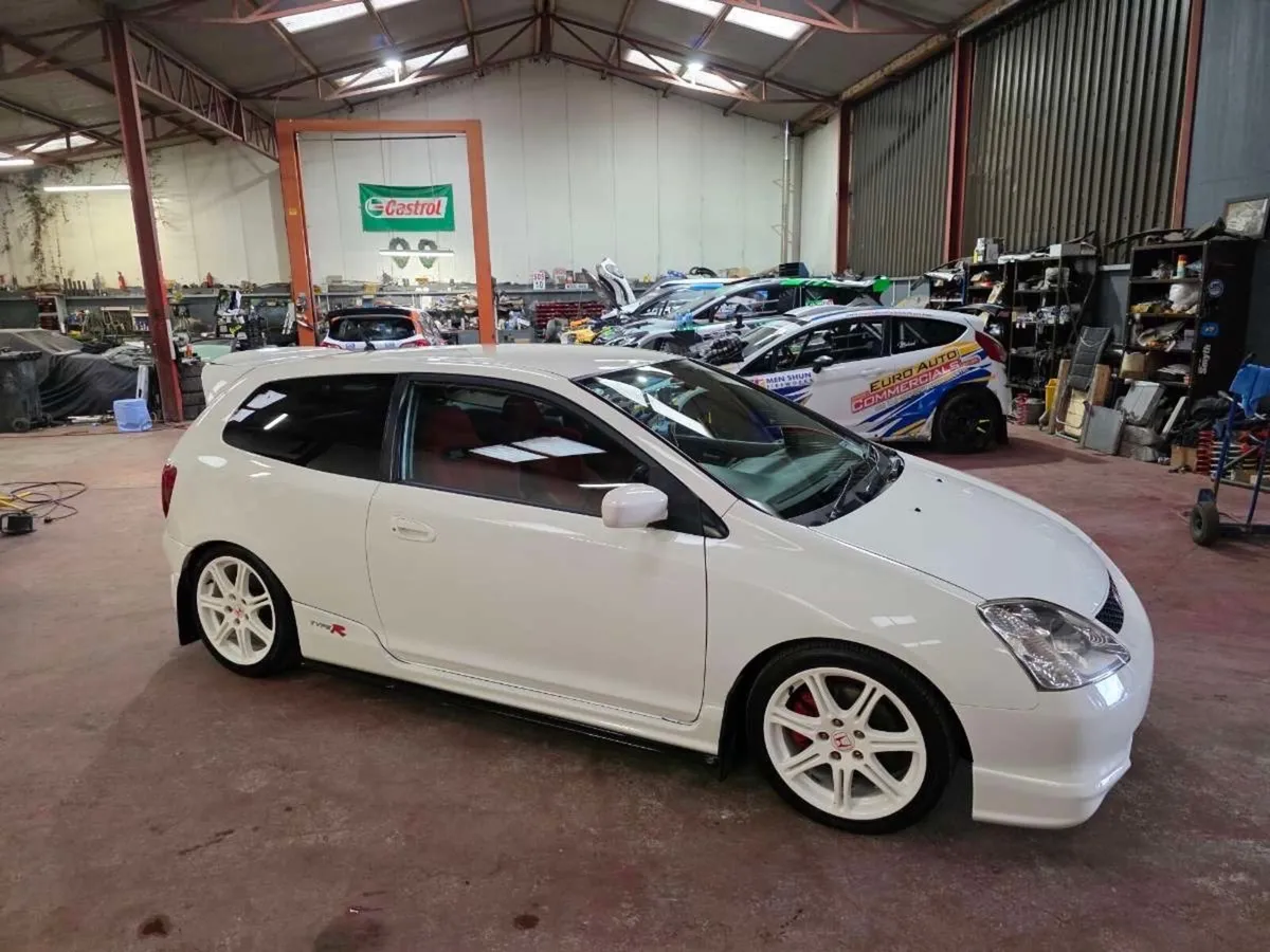 Honda Civic 2003 - Image 2