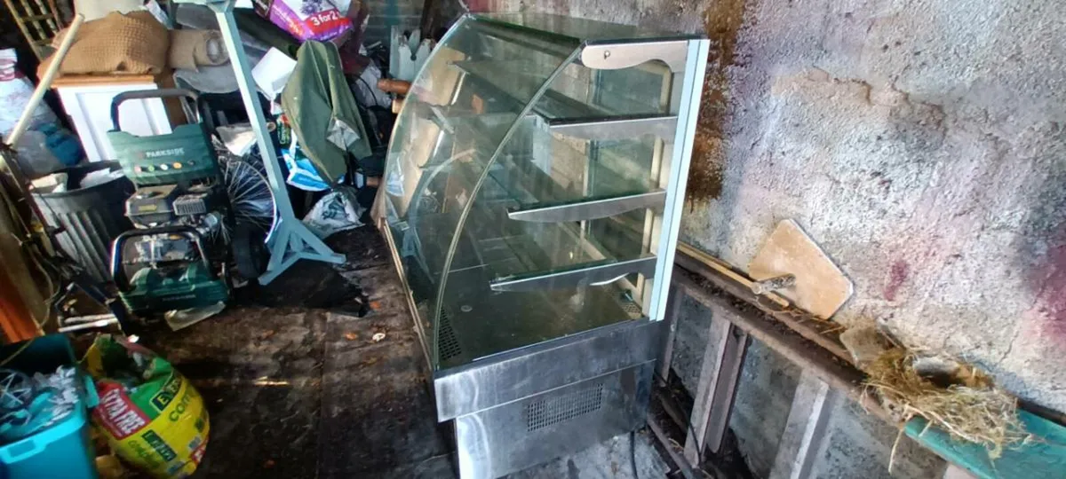 Professional kitchen - Image 2