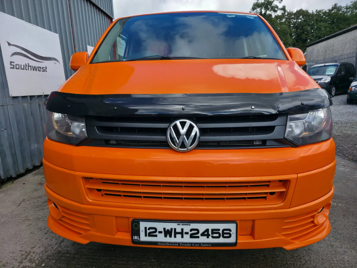 2012 VW Transporter Crew Cab *DOE 05-26 TAX 10-25* - Image 2