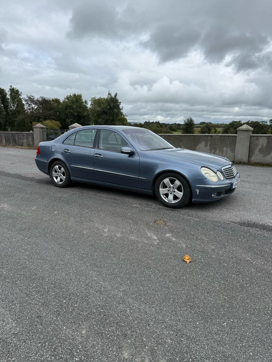 Mercedes E320 Elegance - Image 3