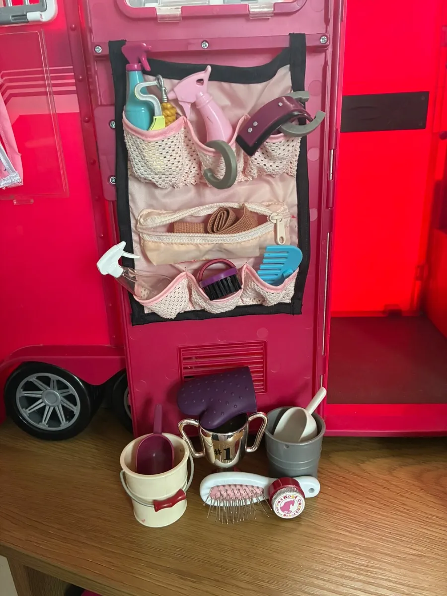 Our Generation Horse, foal, trailer and gear - Image 2