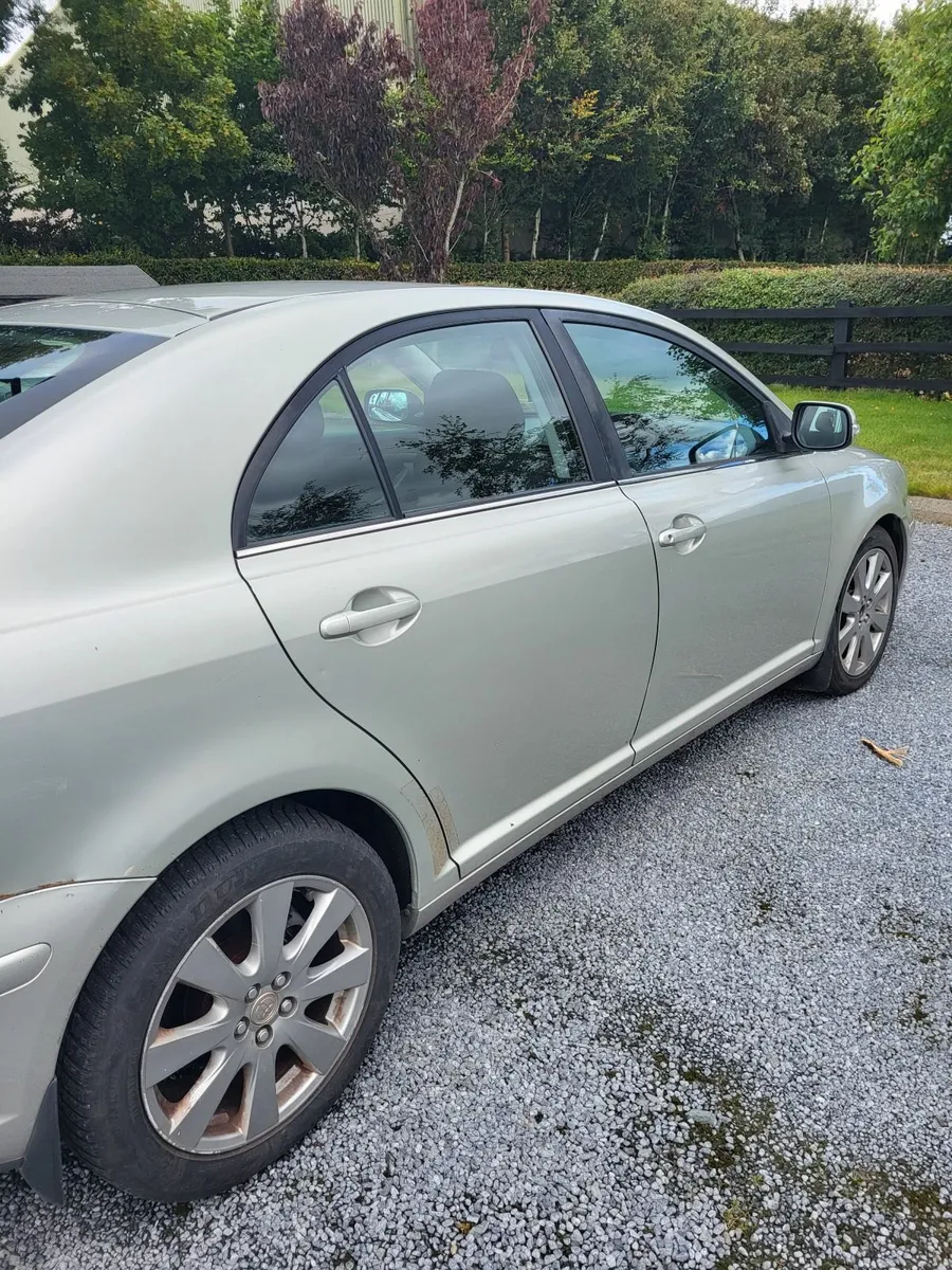 Toyota Avensis 2009 - Image 3