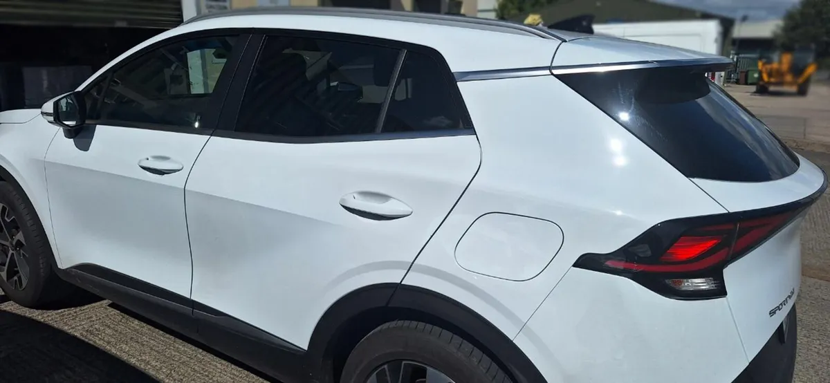 Kia Sportage 2023 - Image 3