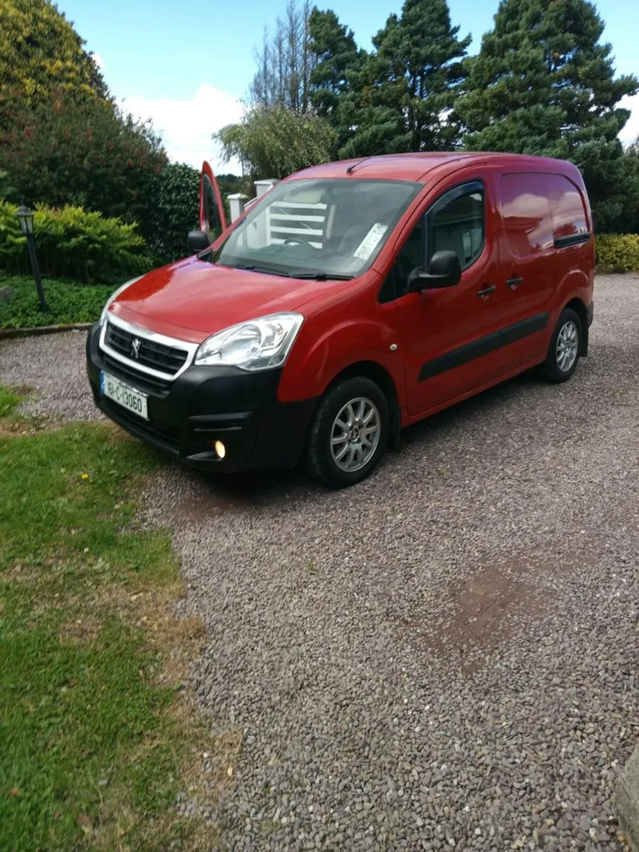 Van - Image 1