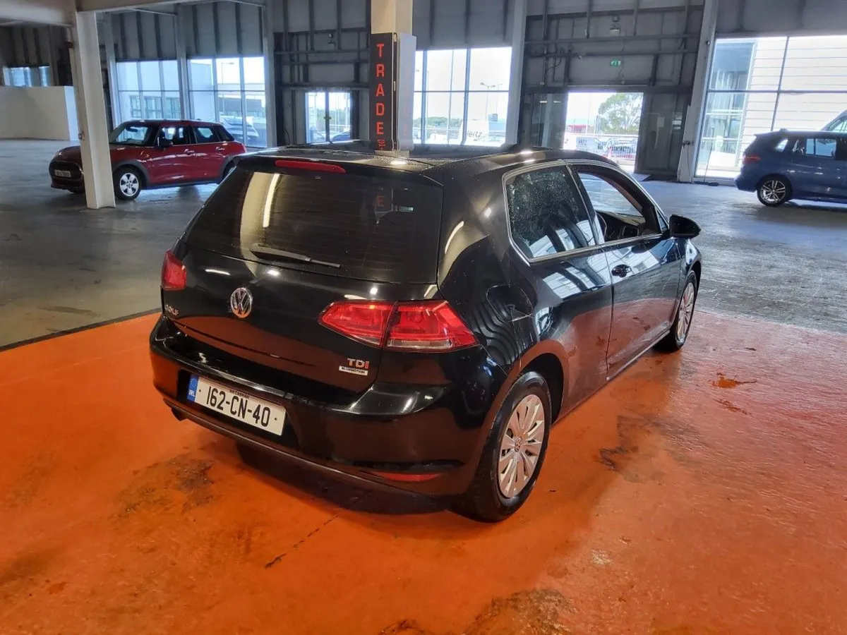 Volkswagen Golf Golf Trendline 1.6 TDI M5F 110 3DR - Image 3