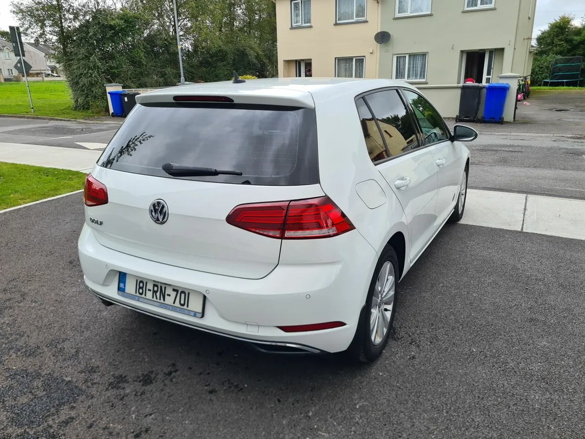 Volkswagen Golf 2018 - Image 2