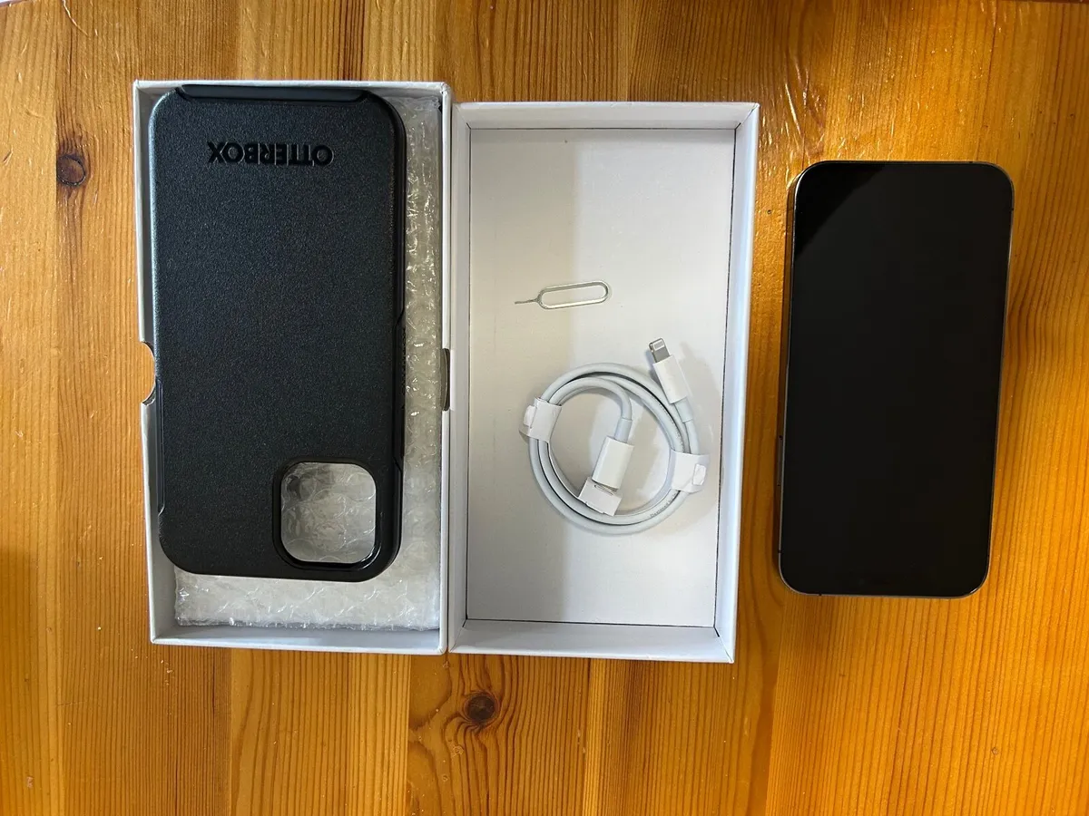 iPhone 12 256Gb black - Image 2