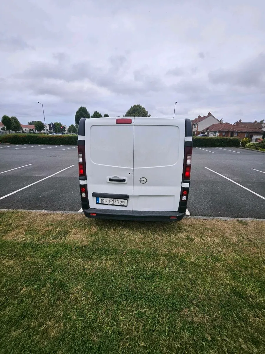 Opel vivario - Image 4