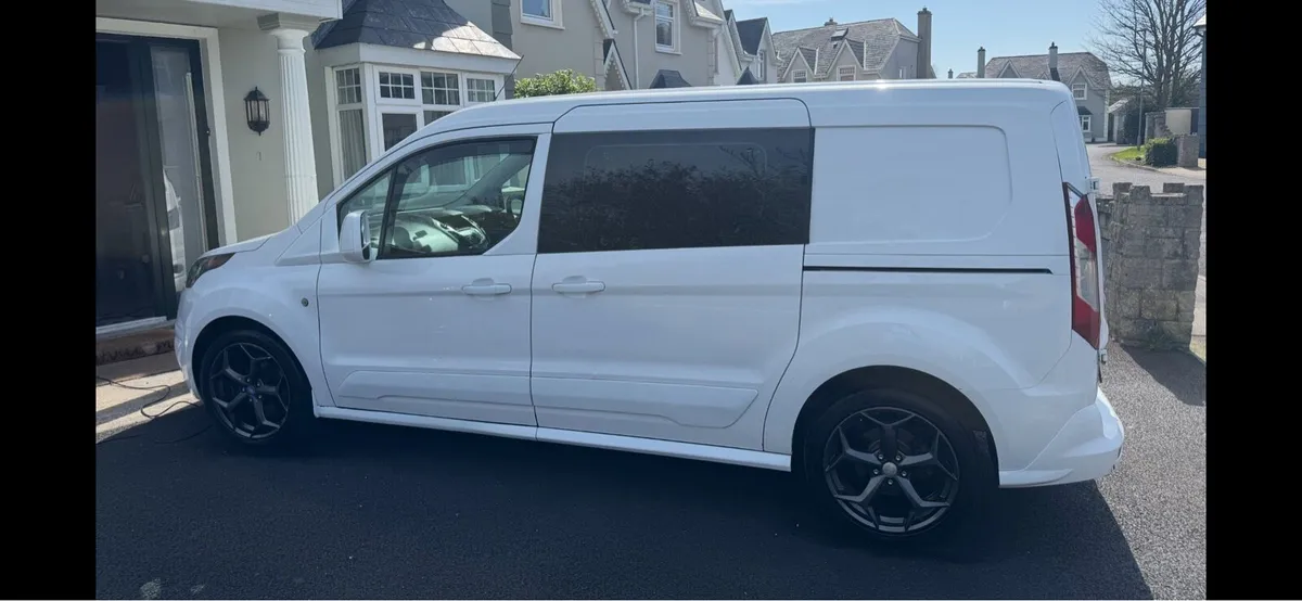 Connect Crew Cab - Image 2