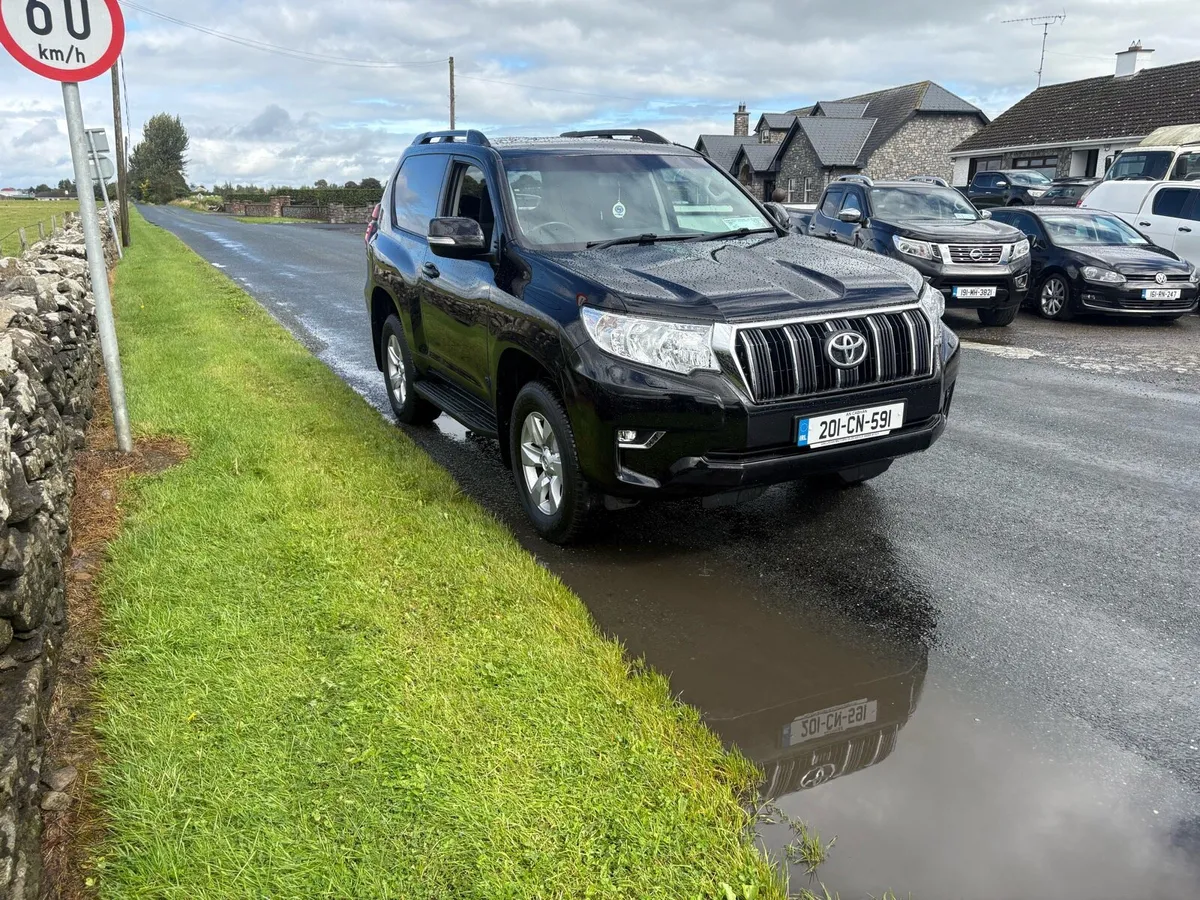2020 Toyota landcruiser swb - Image 1