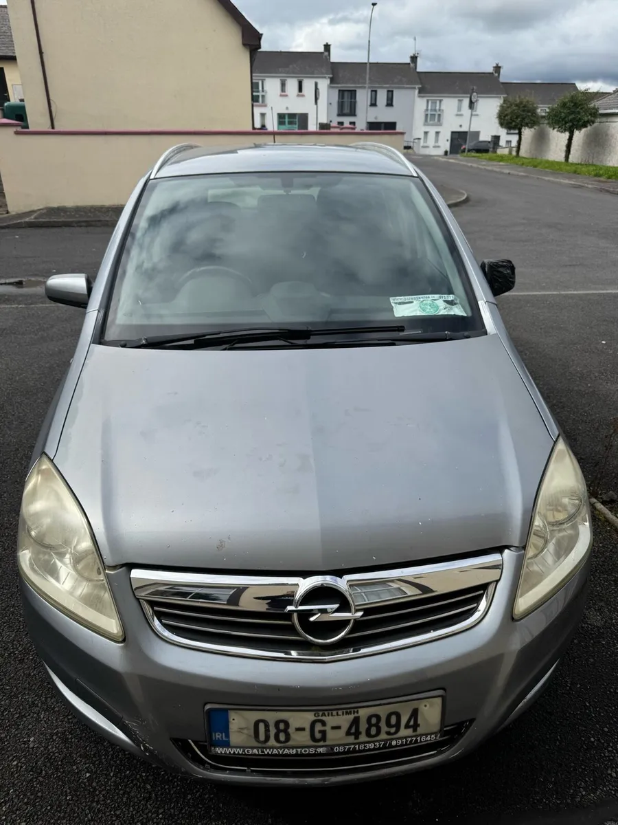 Opel Zafira Club 2008 - Image 1