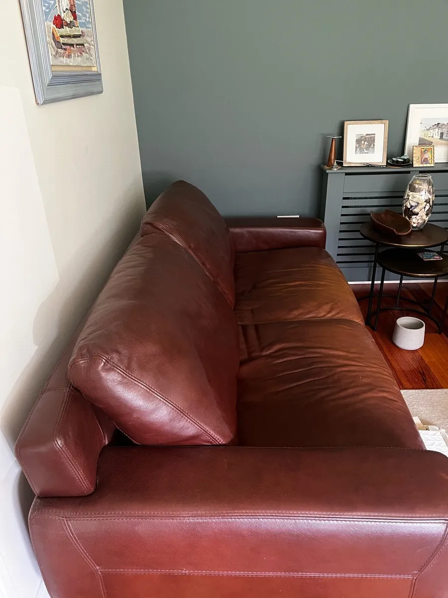 Italian Leather Sofas For Sale 3 and 2 seater - Image 3