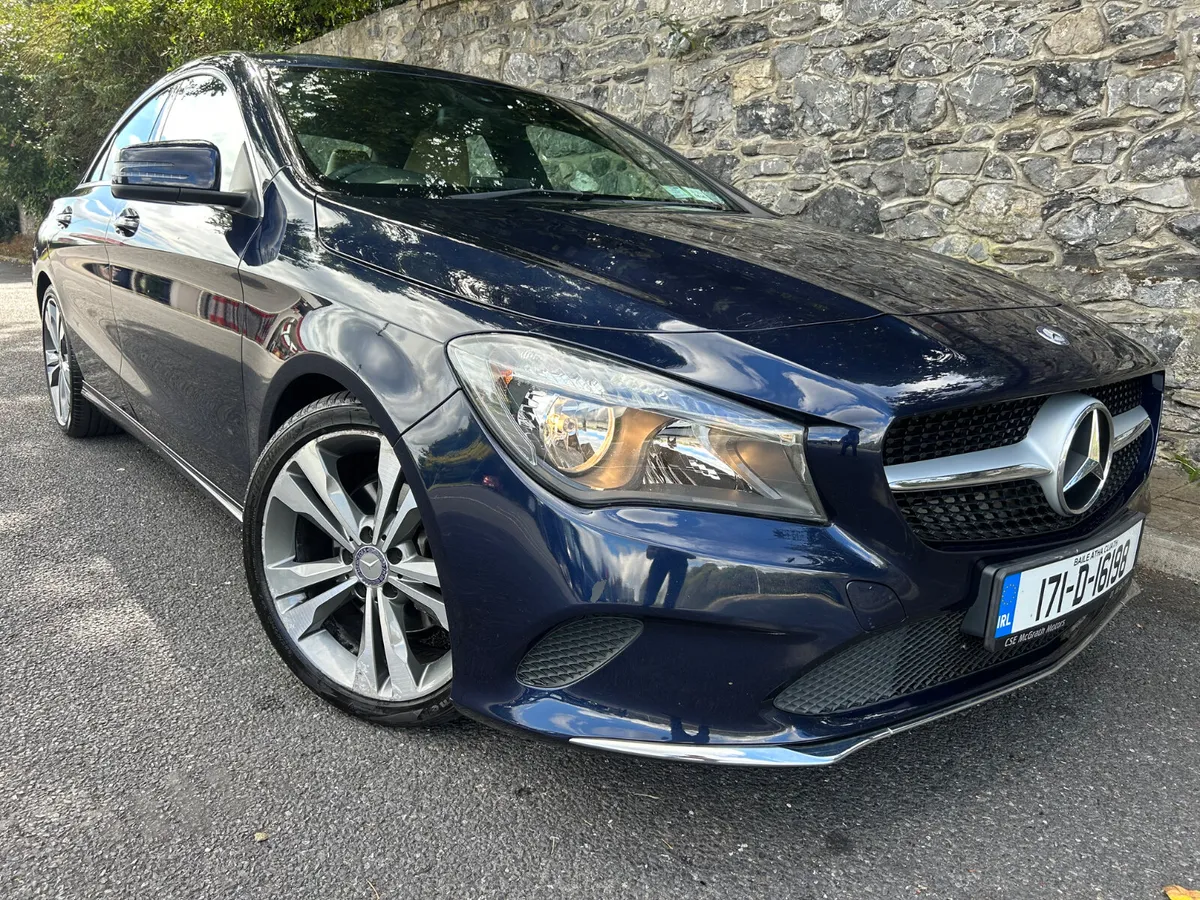 Mercedes-Benz CLA 2017  220D URBAN 4DR AUTO - Image 1