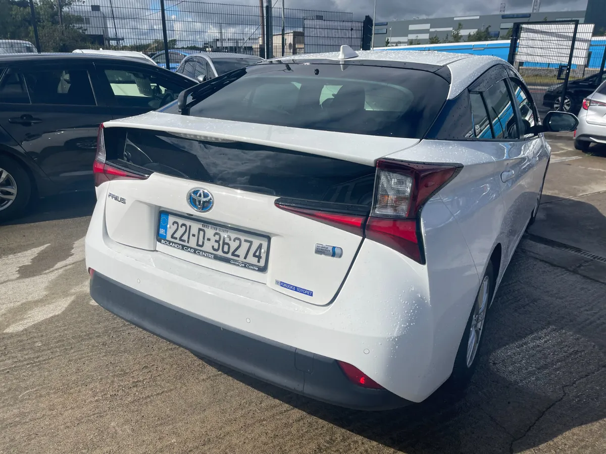 2022 Toyota Prius Hybrid 1.8 Automatic 5dr Model - Image 4
