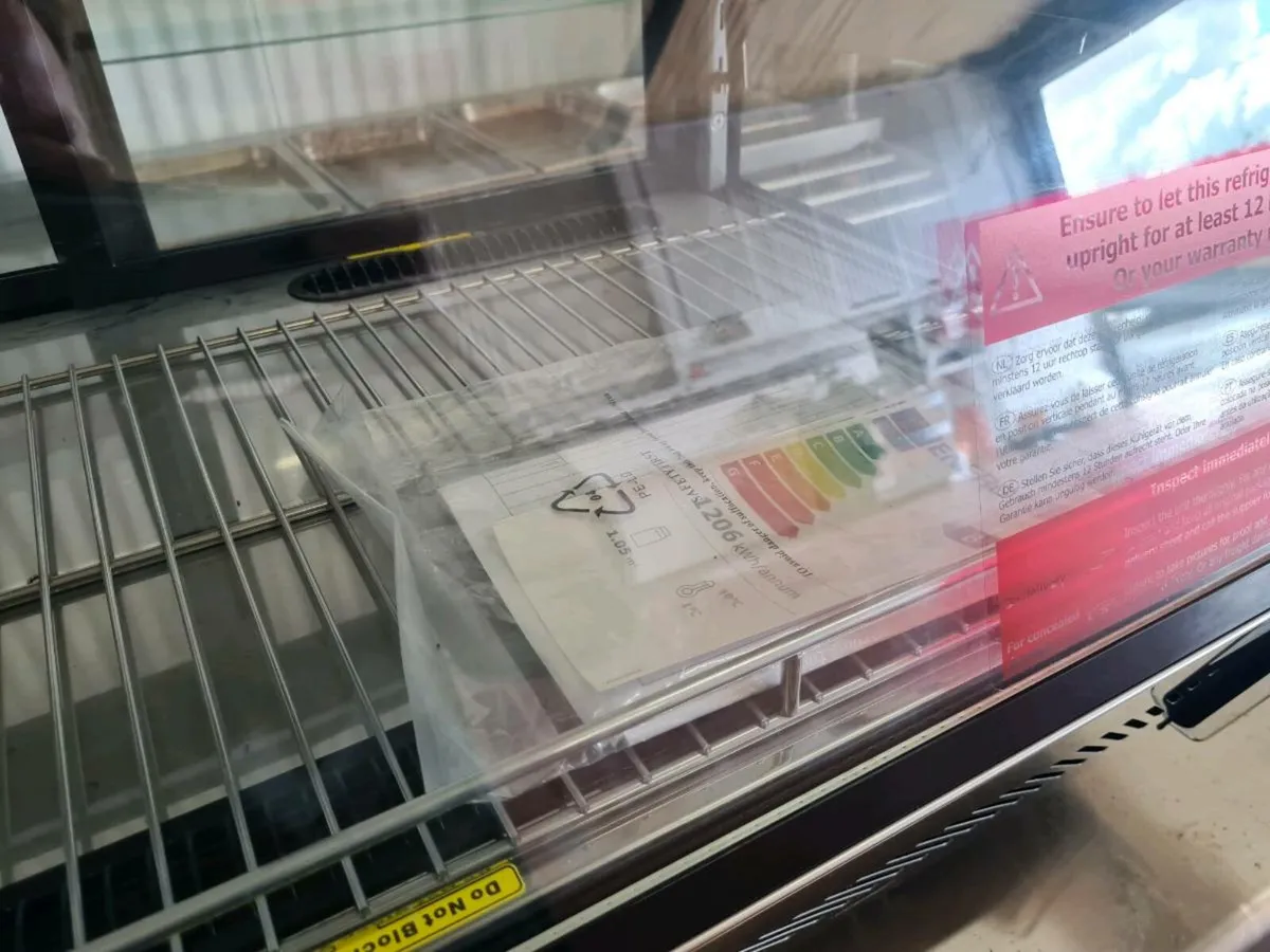 BRAND NEW Polar Countertop Glass Display Cabinet - Image 3