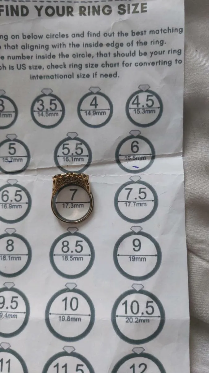 9ct gold ring - Image 2