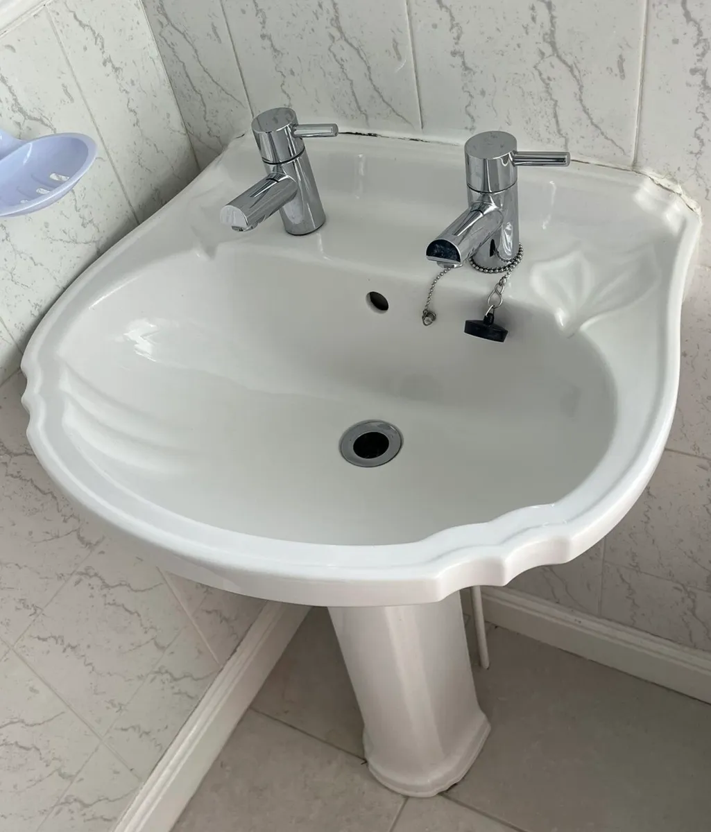 Like New Washbasin - Image 2