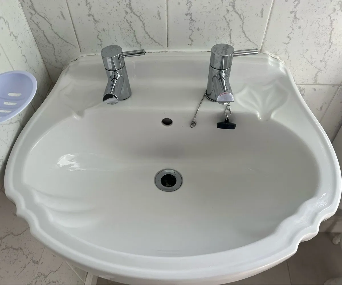 Like New Washbasin - Image 3