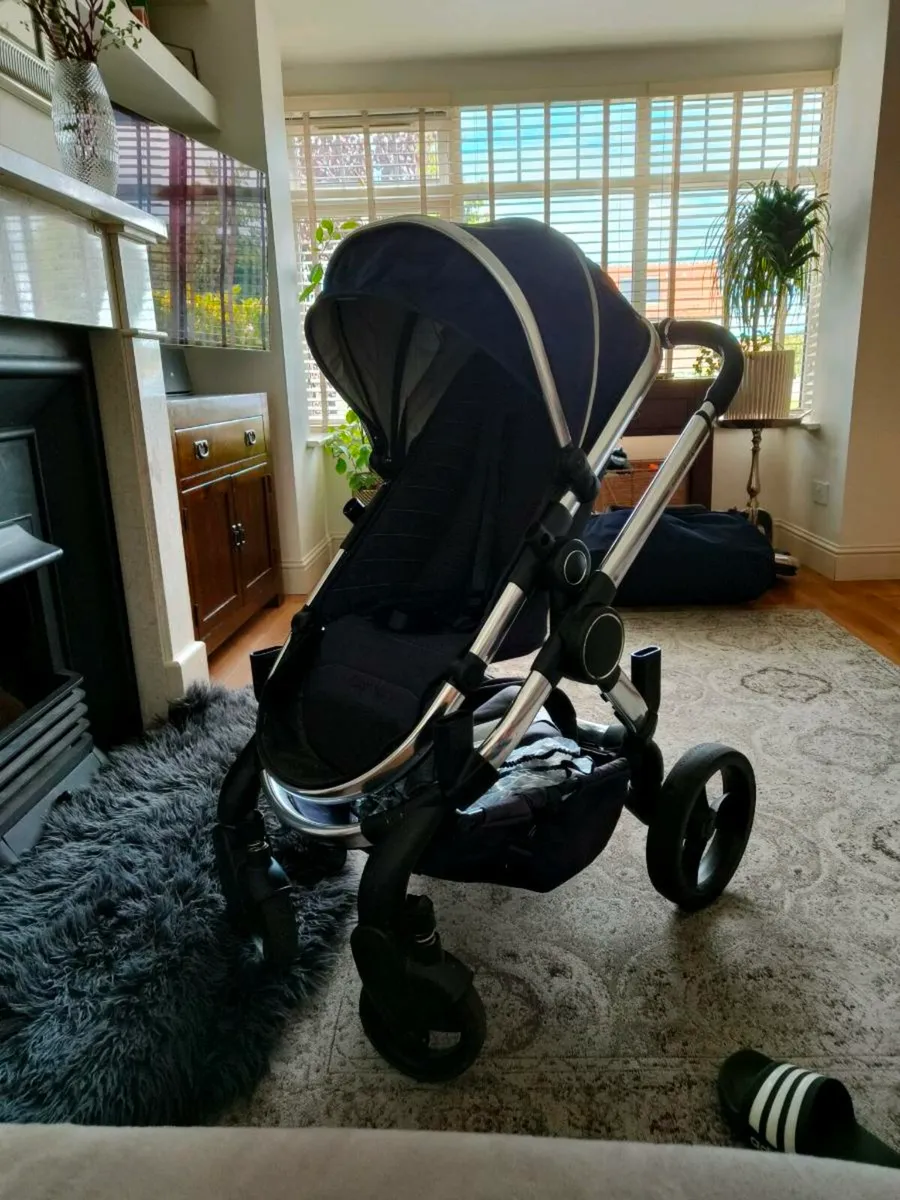 iCandy Peach double stroller - Image 1