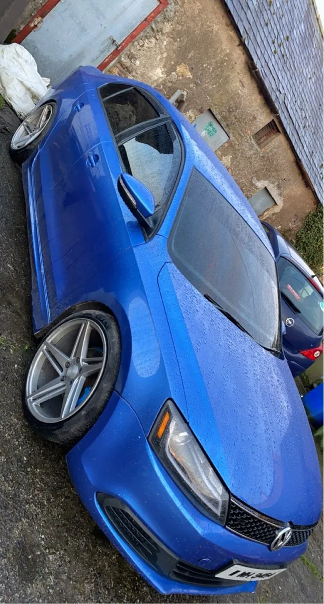 Vw Jetta bumper 2011/2013