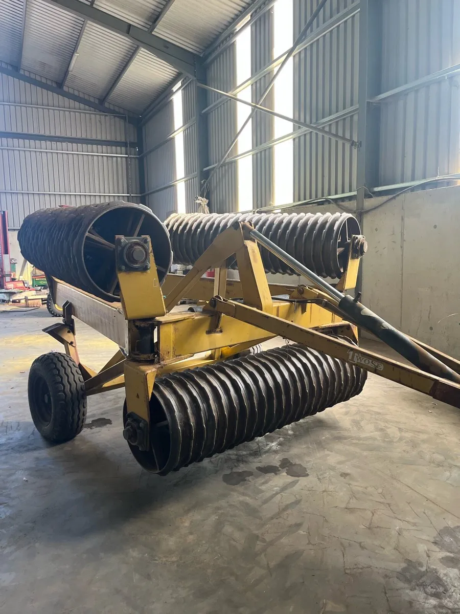 Twose 6.3m ring roller - Image 1