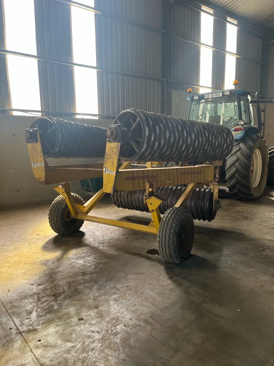 Twose 6.3m ring roller - Image 2